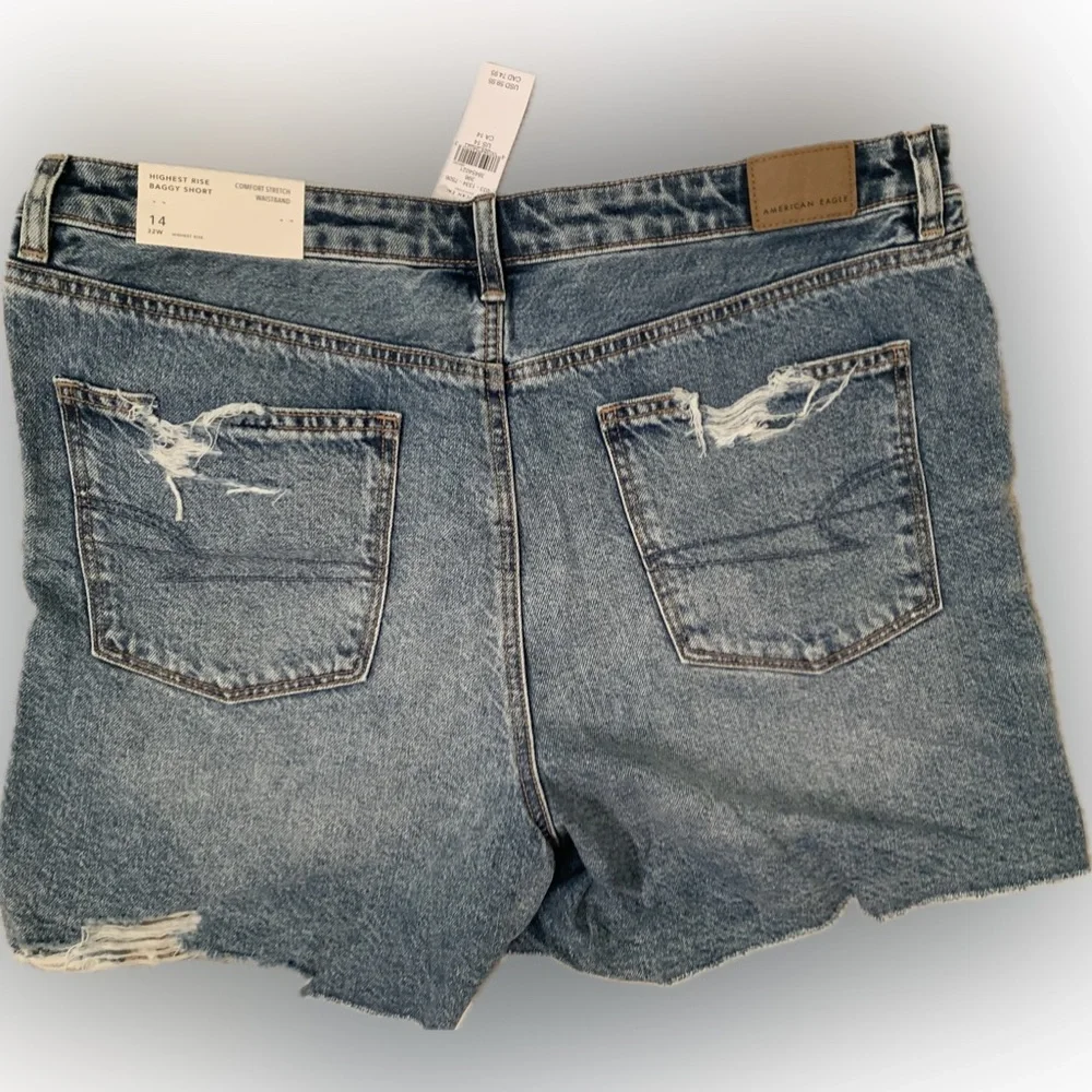 American Eagle Outfitters Blue Jean Shorts Distressed Style - Picture 2 of 3